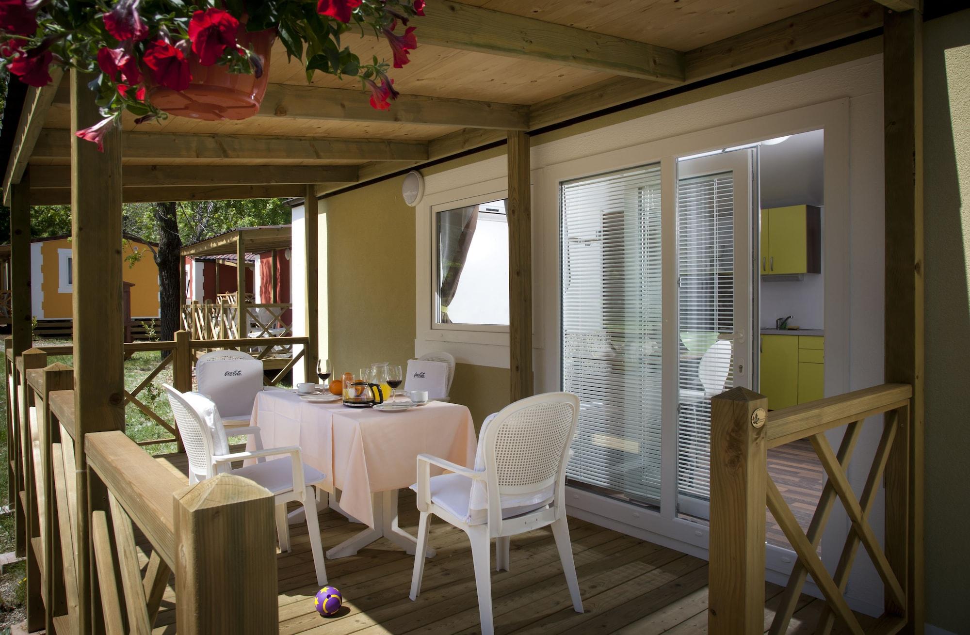 Holiday Resort Medveja Exterior photo