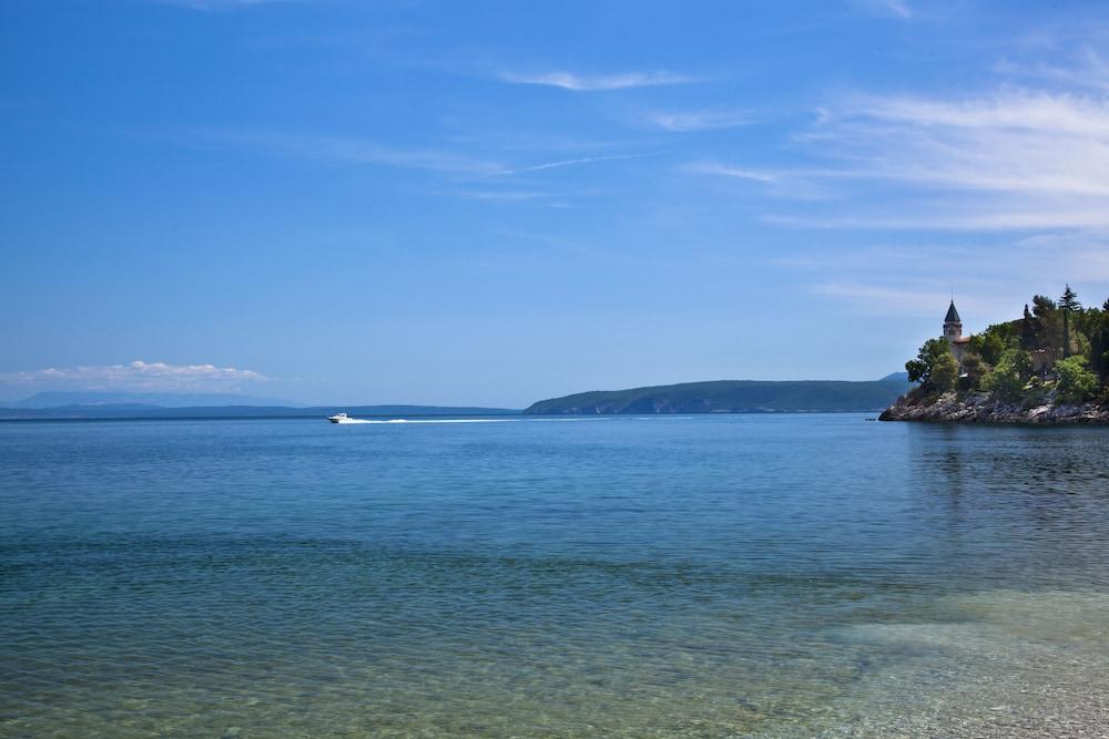 Holiday Resort Medveja Exterior photo